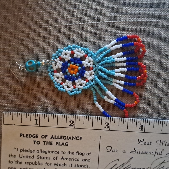 American Indian Style Hand Beaded Earrings - Picture 4 of 4